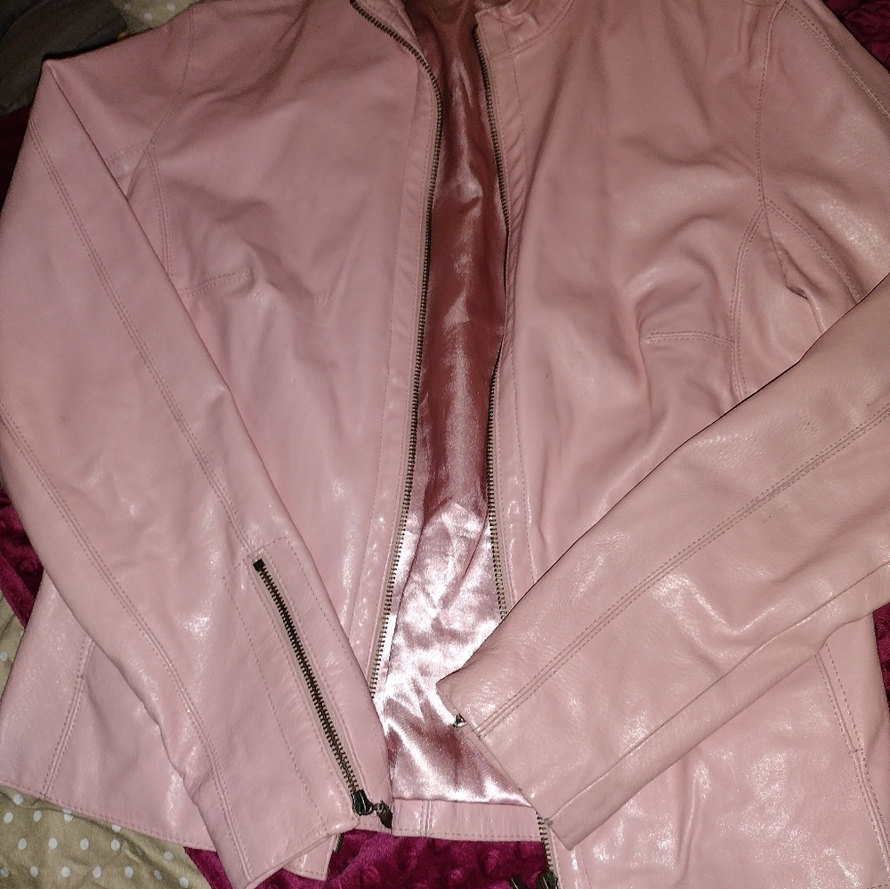 A.M.I Women Authentic light pink 100% Leather Jacket S
